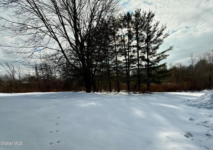 243 Scenic Drive, photo 3