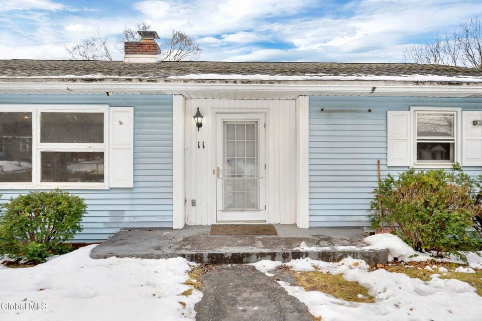 11 Hillside Avenue, photo 3