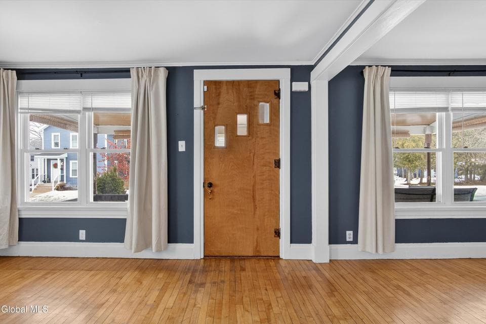 33 Grand Street, photo 3