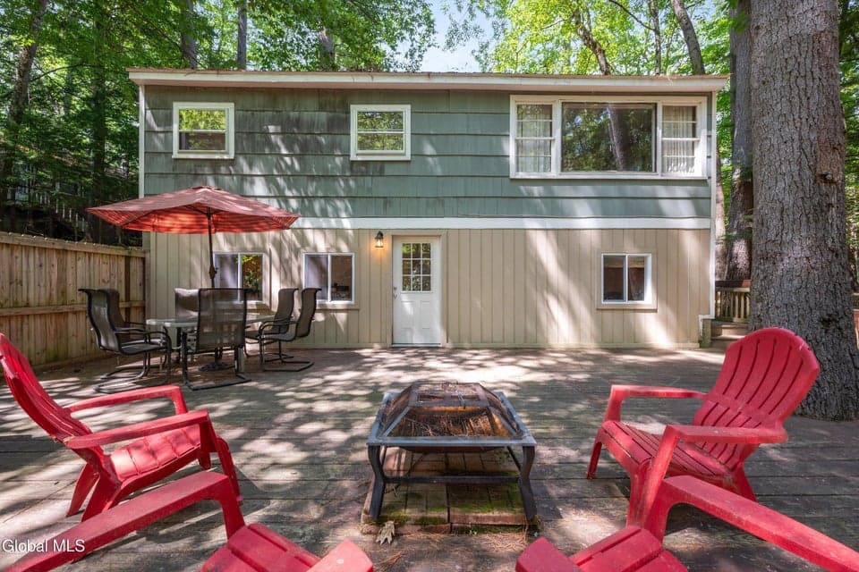 94 Sagamore Street, photo 3
