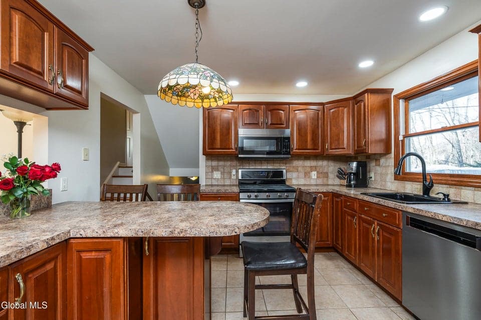 41 Northgate Drive, photo 4