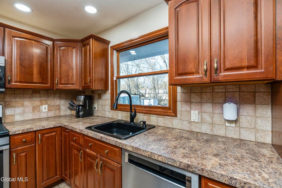 41 Northgate Drive, photo 5