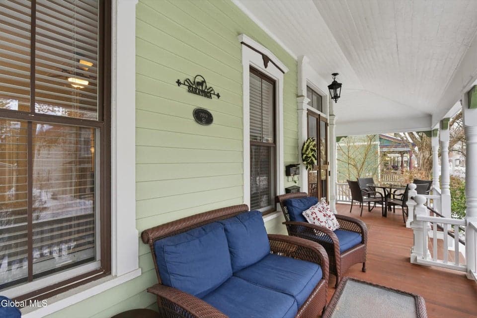 176 Spring Street, photo 4