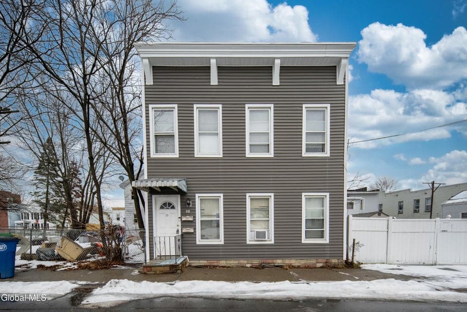 27 Lansing Street, photo 1