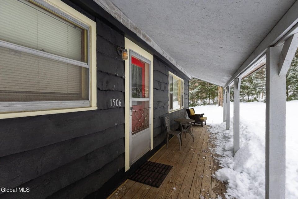 1506 Adirondack Road, photo 3