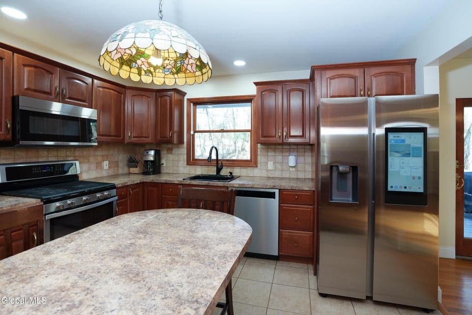 41 Northgate Drive, photo 3