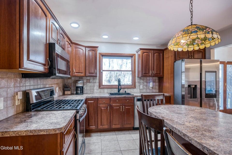 41 Northgate Drive, photo 2