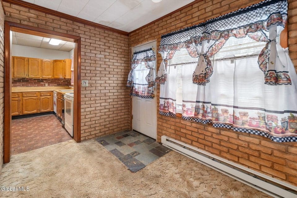 1 Langley Drive, photo 3