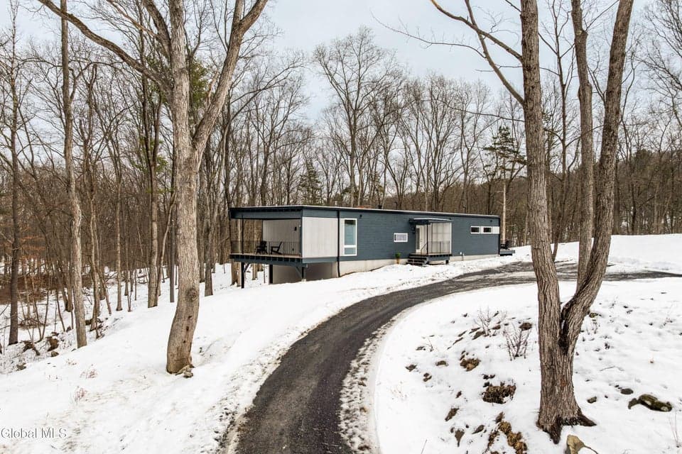 120 Cauterskill Avenue, Catskill, NY 12414