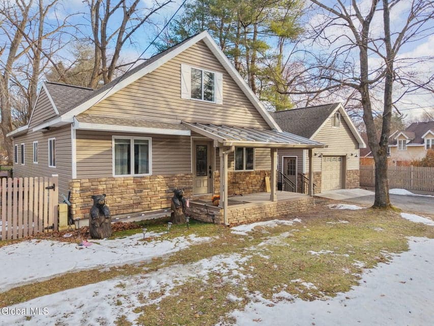 6110 Johnston Road, Guilderland, NY, photo 2