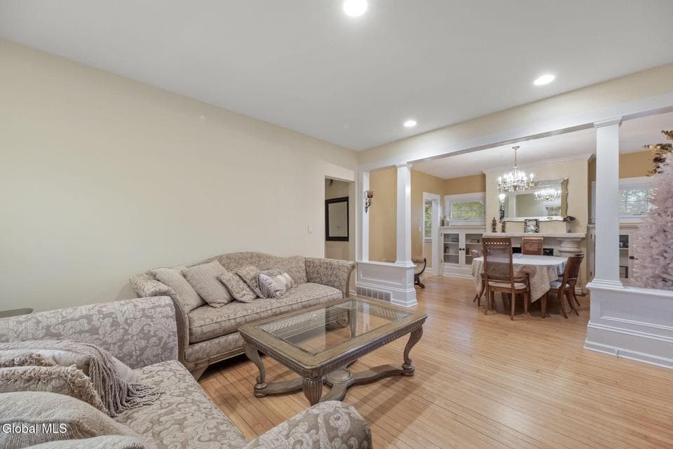 181 Old Niskayuna Road, photo 4