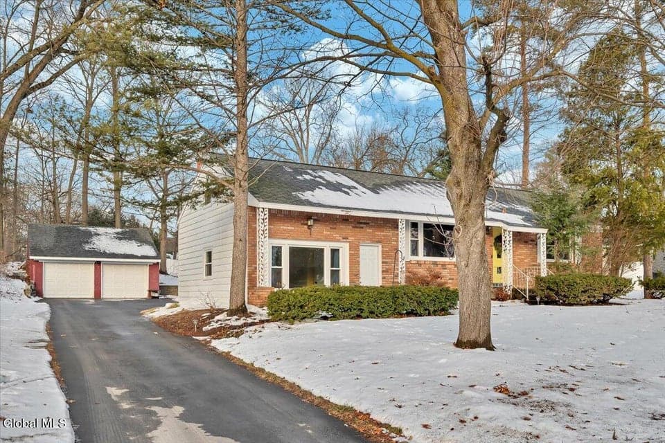1057 Timothy Lane, photo 2