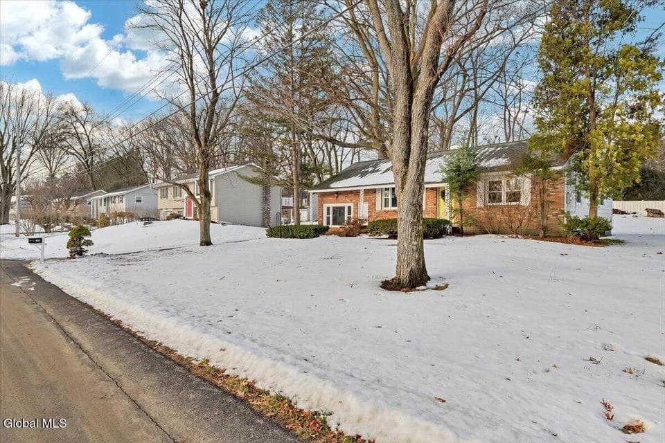 1057 Timothy Lane, photo 4