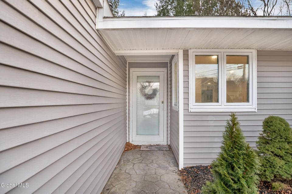 1 Alva Drive, photo 4