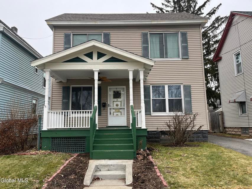 1719 Oneida Street, photo 1