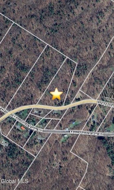 L18.4 Graphite Mountain Road, photo 1
