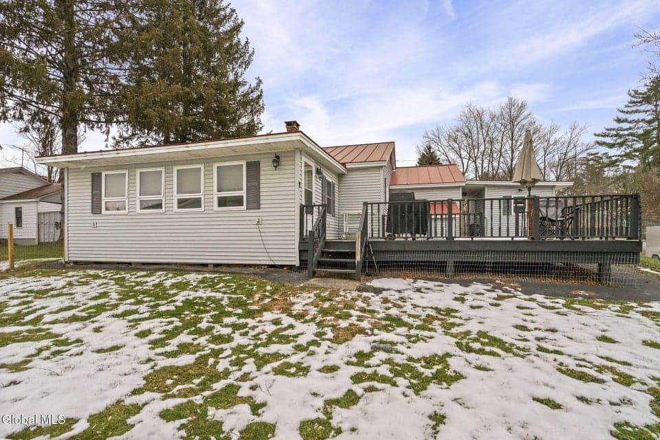 23 E Quaker Street, photo 5