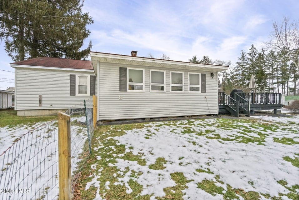 23 E Quaker Street, photo 4