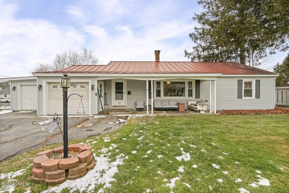 23 E Quaker Street, photo 1