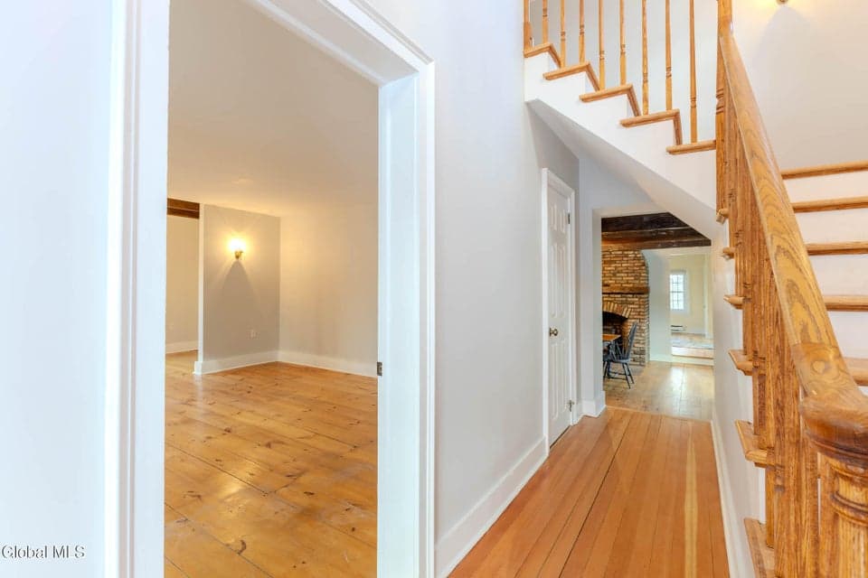 6468 French's Hollow Road, photo 4