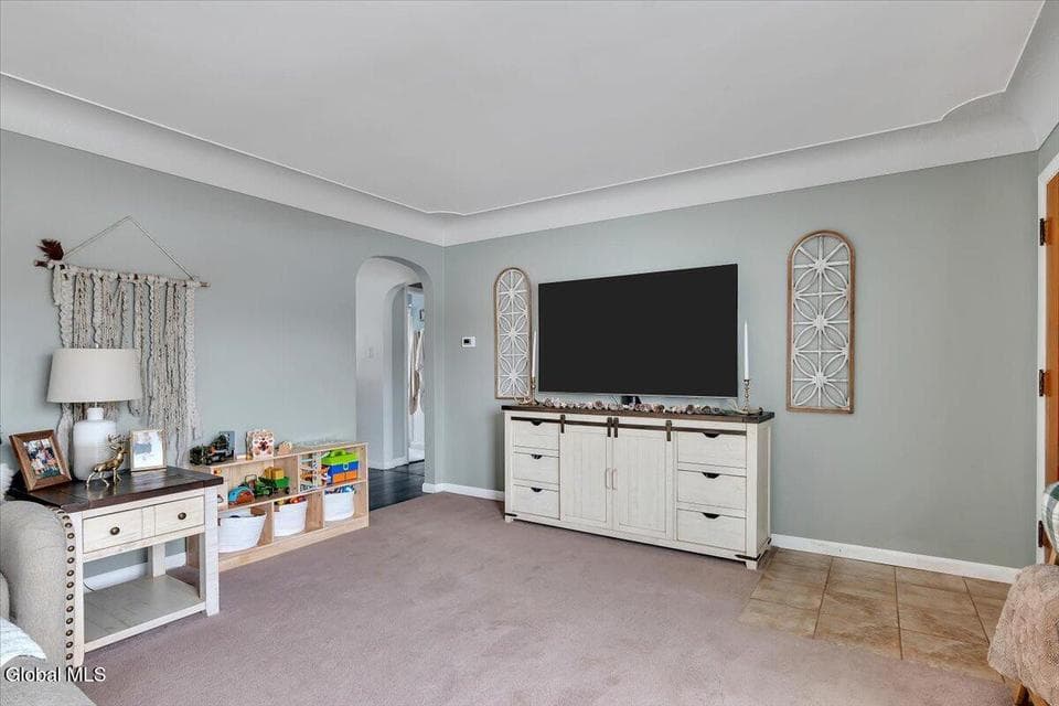 214 Northern Boulevard, photo 5