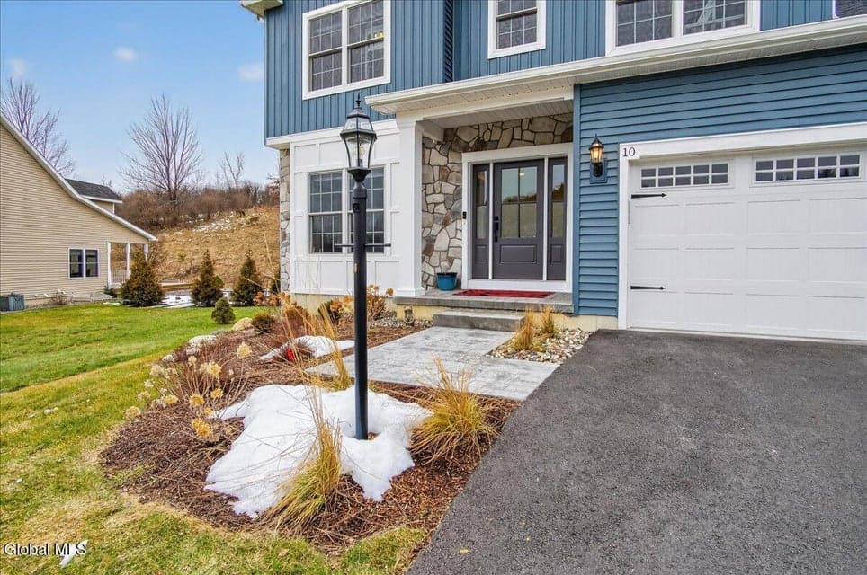 10 Quail Run, Voorheesville, NY, photo 2
