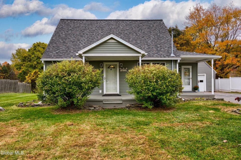 47 Guideboard Road, photo 1