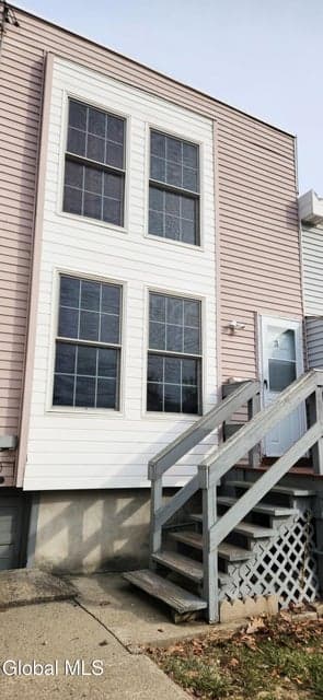 3 1st Avenue, photo 3