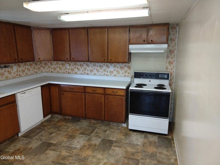 7 Holly Tree Road, photo 5