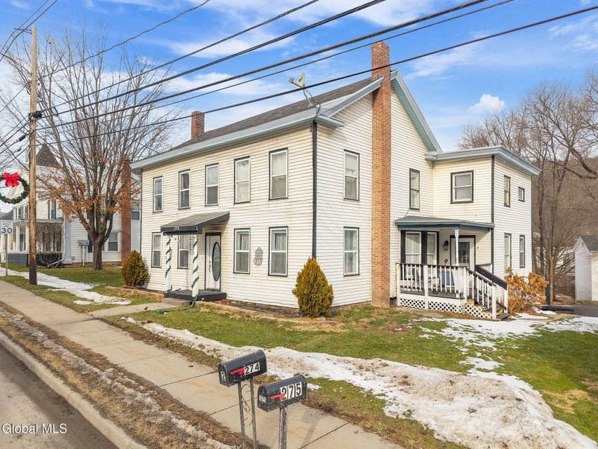 273 Main Street, photo 1