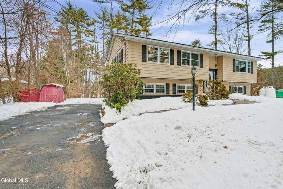47 Mountain Road, photo 2