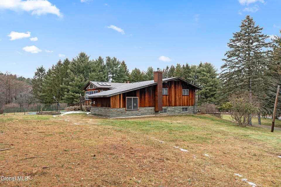 273 Upper Mannix Road, photo 5