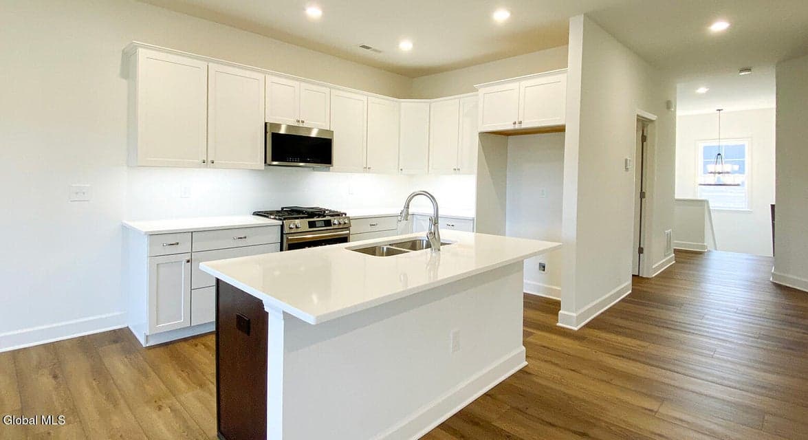85 Reed's Hollow, photo 2
