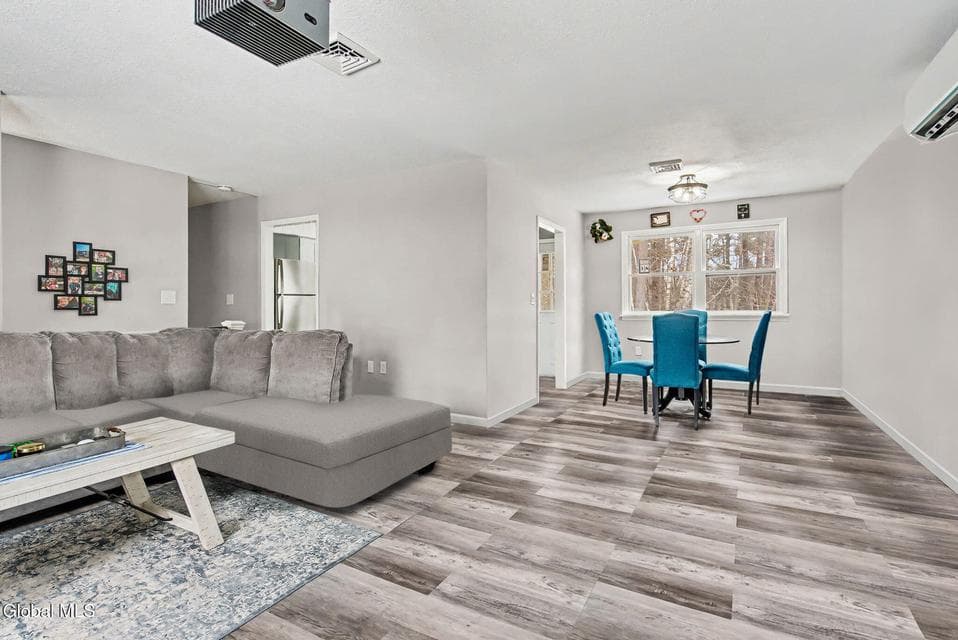 47 Mountain Road, photo 4