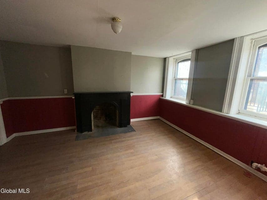 369 Madison Avenue, photo 4