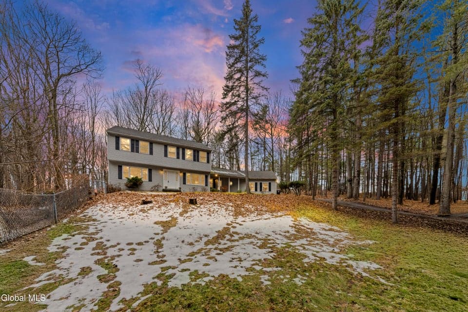 37 Deer Cliff Road, photo 1