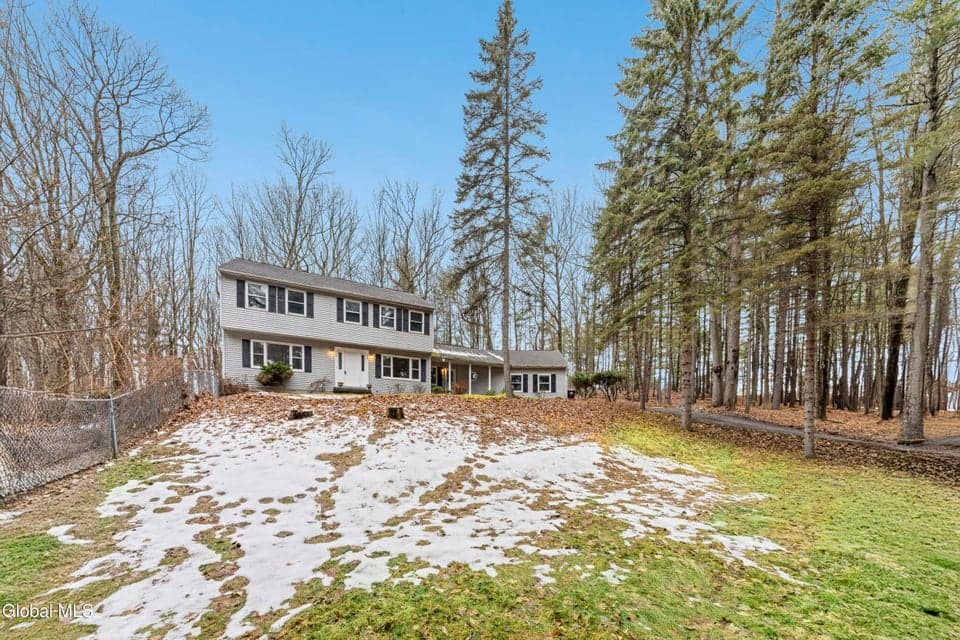 37 Deer Cliff Road, photo 2