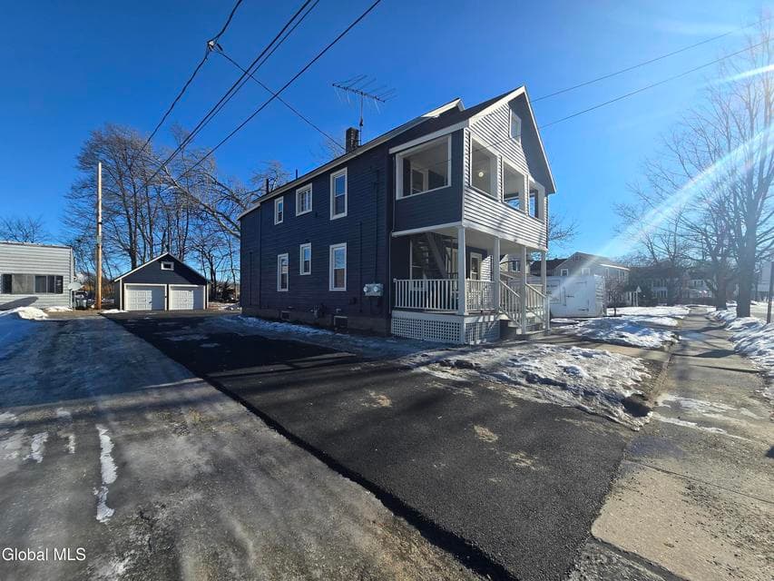 109 Hudson Street, photo 5