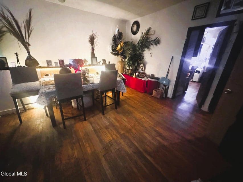 31 3rd Avenue, Albany, NY, photo 5