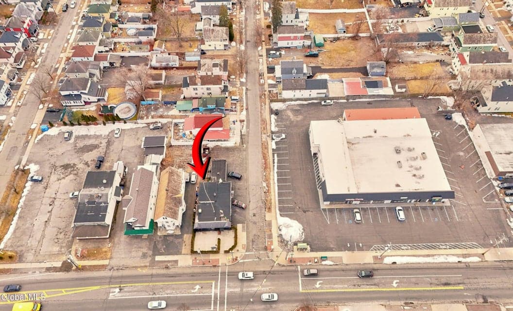 1490 State Street, photo 2