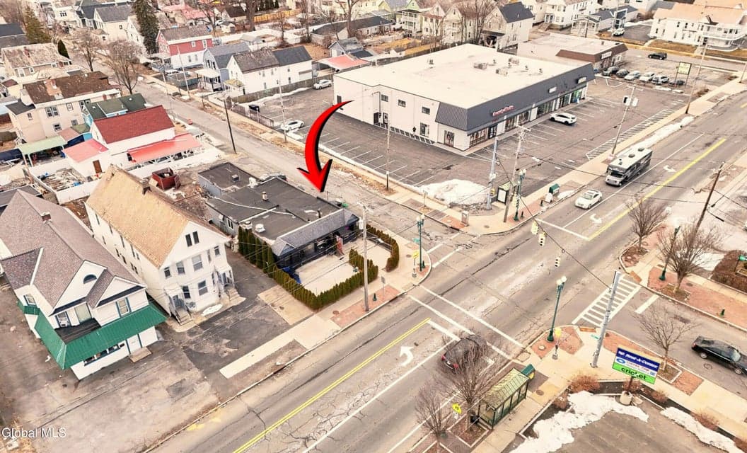1490 State Street, Schenectady, NY 12304