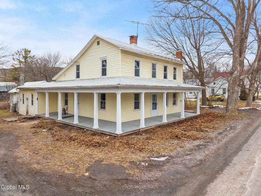 107 Factory Street, photo 2
