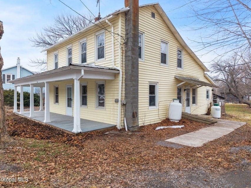 107 Factory Street, photo 3