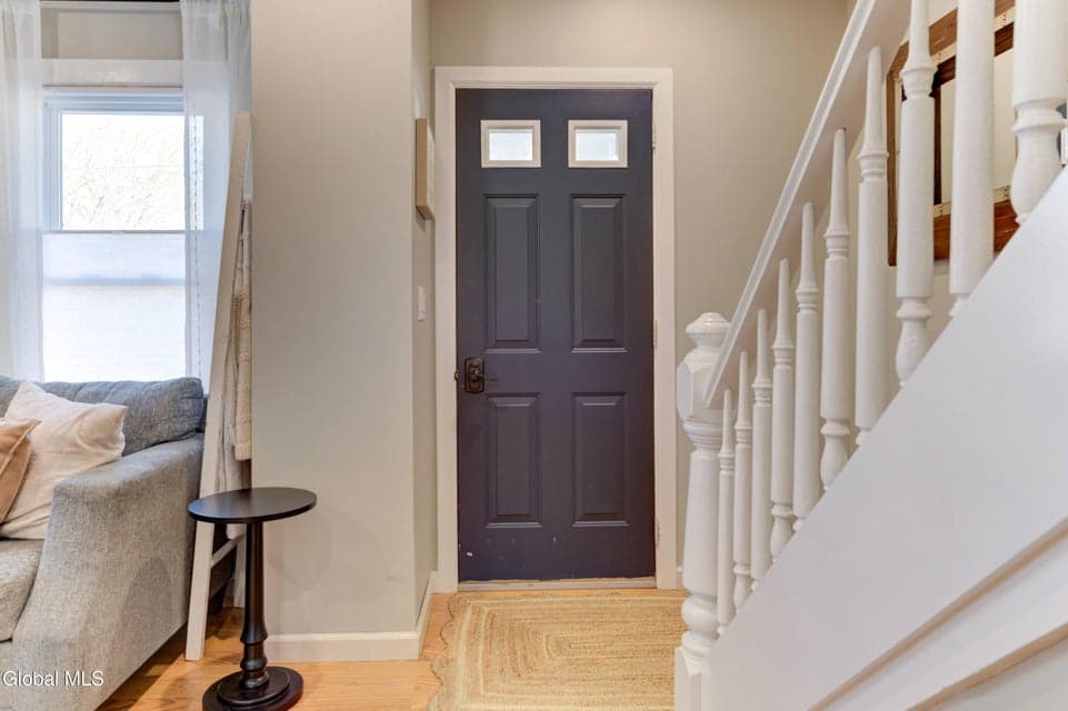 50 Lewis Street, photo 3