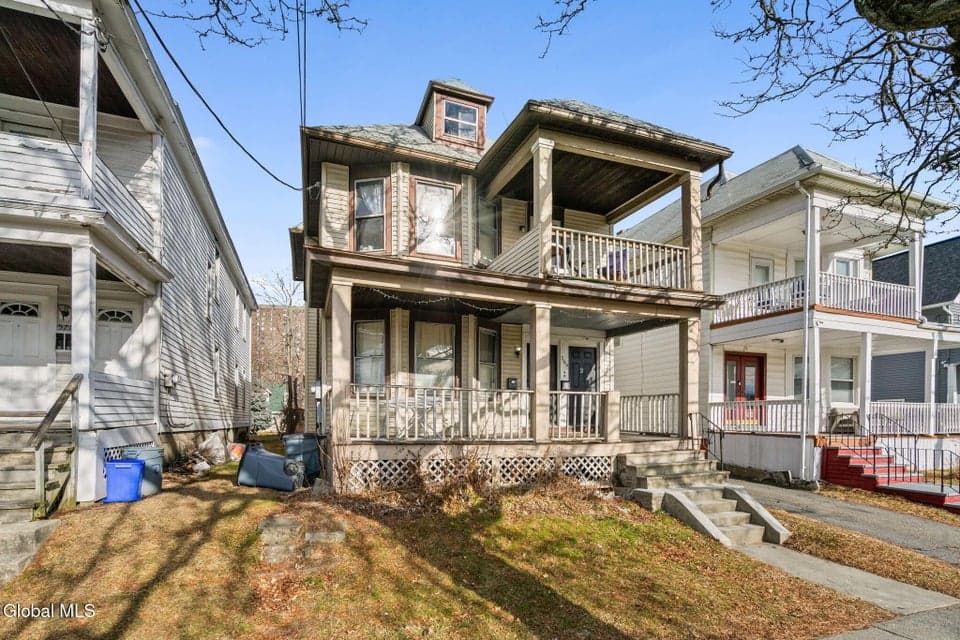 569 Washington Avenue, photo 3