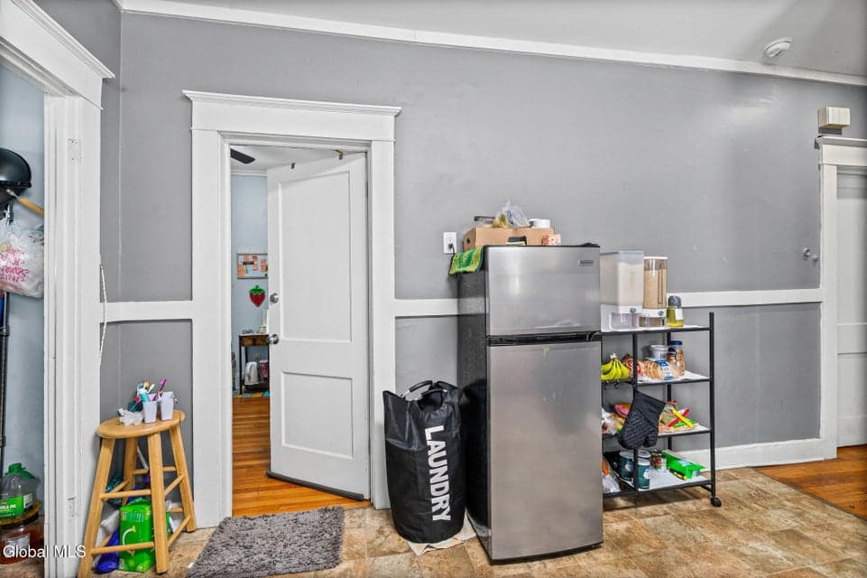 569 Washington Avenue, photo 5