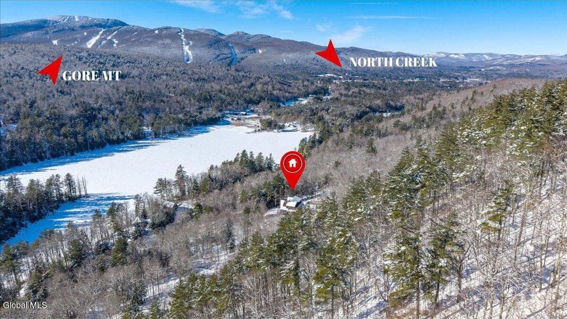 125 Austin Pond Road, photo 3