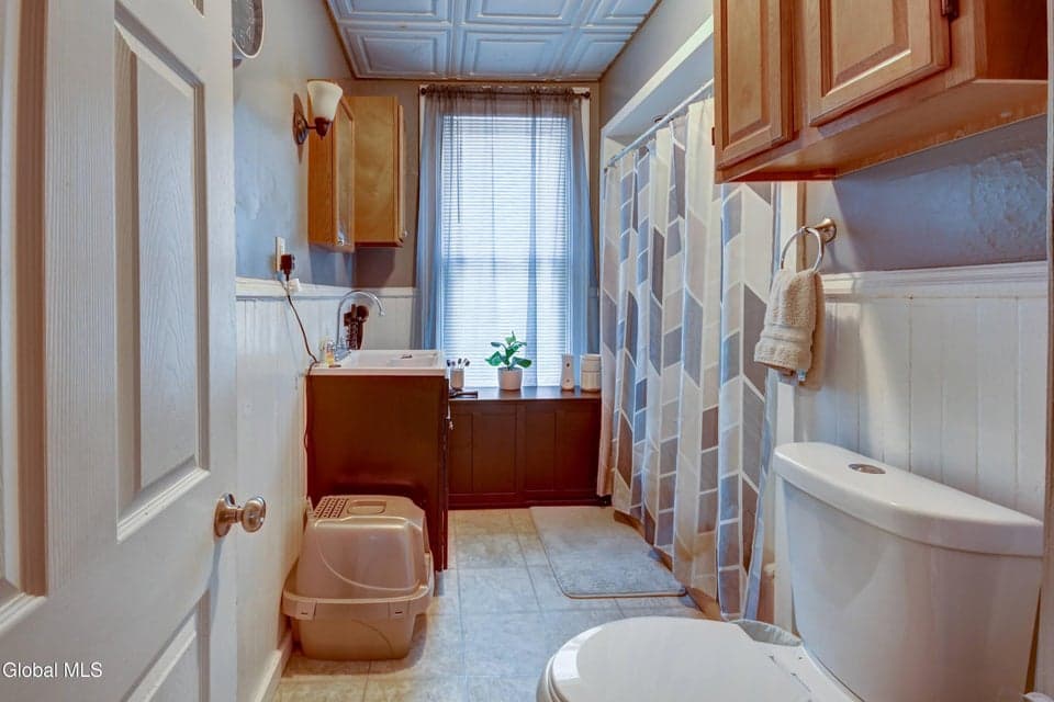 92-94 Washington Street, photo 3
