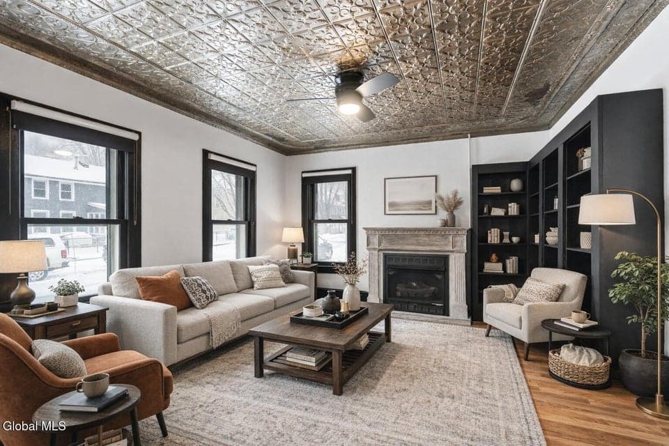 56 Middle Street, photo 4