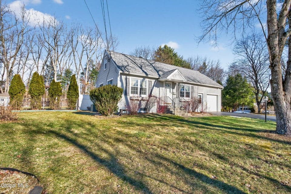 1 Velina Drive, photo 1